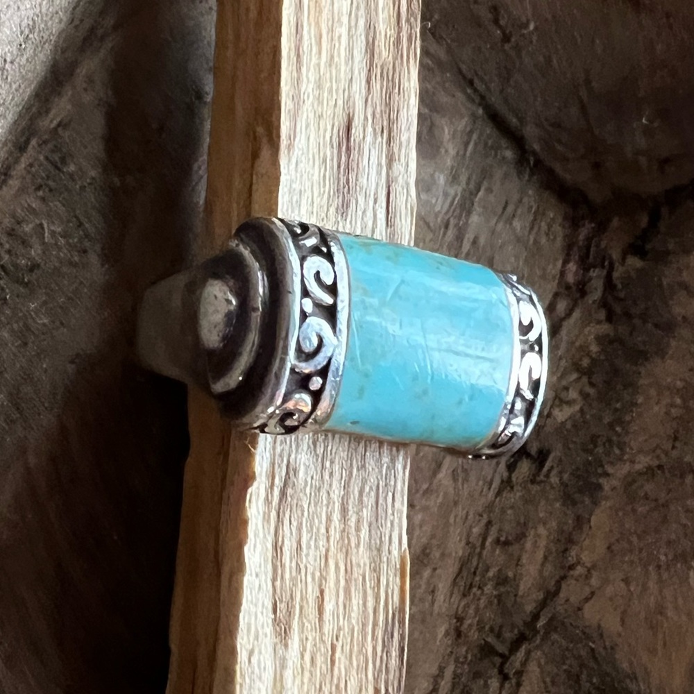Vintage Turquoise Ring - Picture 5 of 7